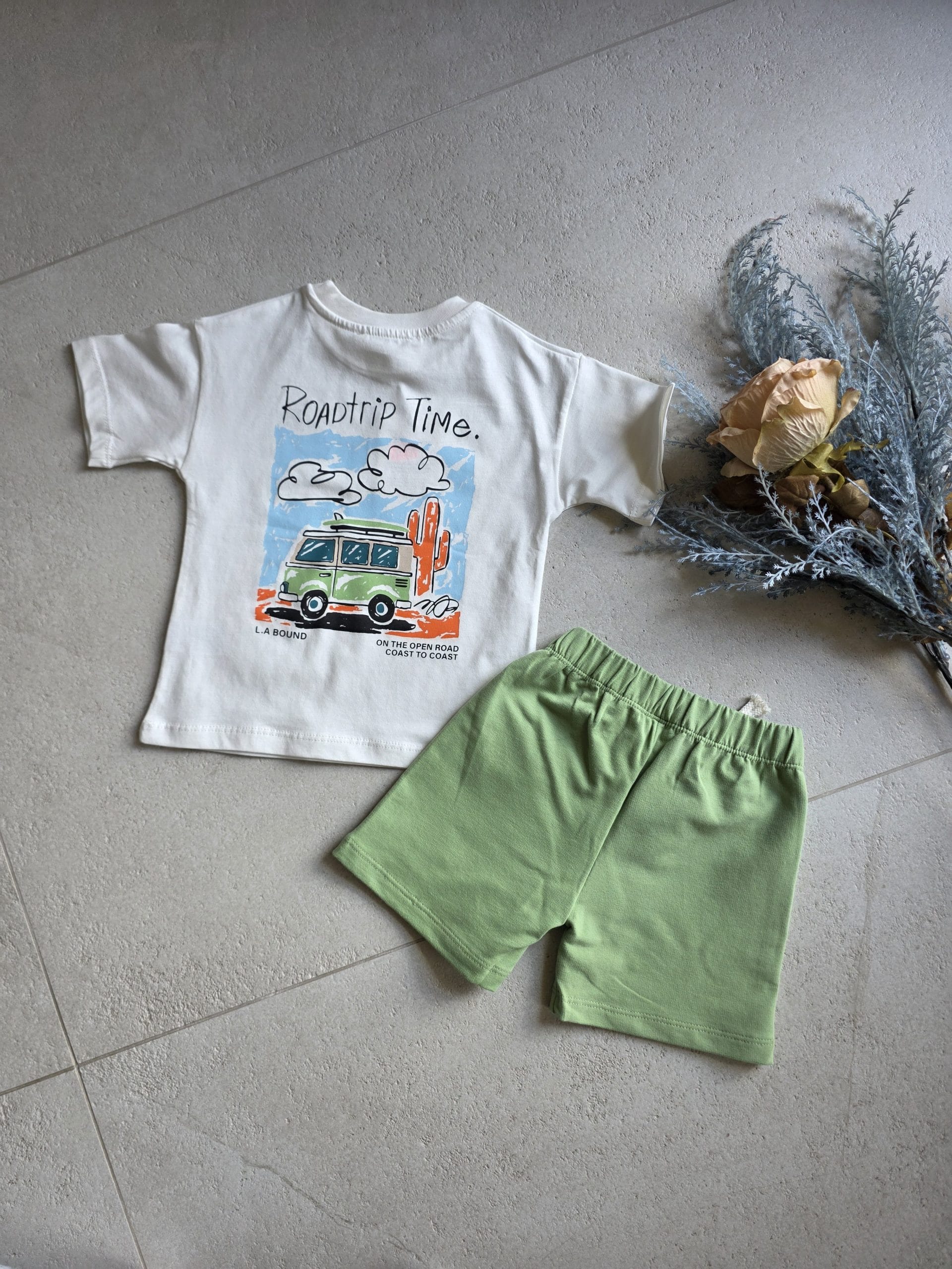 Детски летен комплект „Roadtrip Adventure“ – бяло и зелено - Image 7