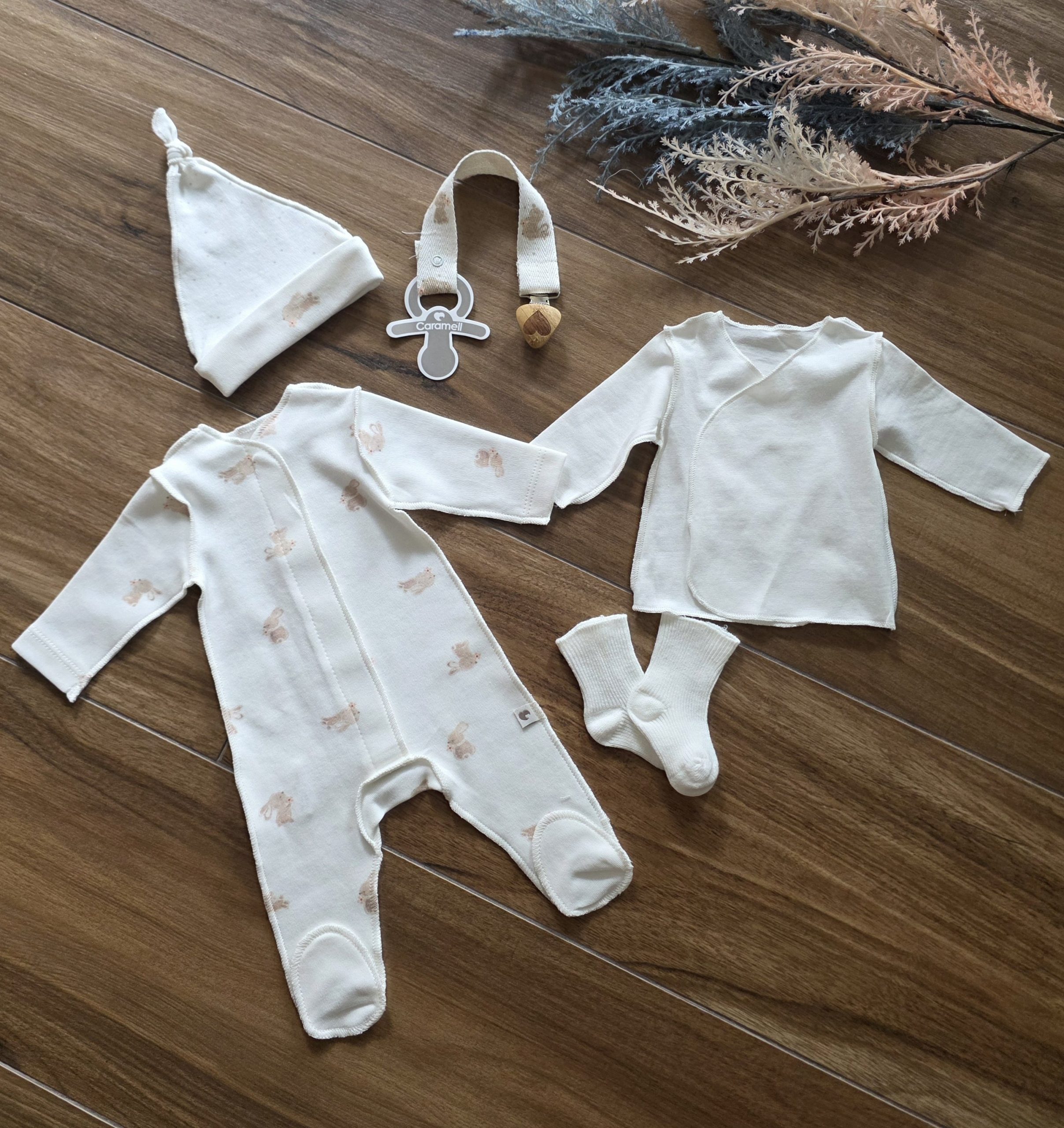 Бебешки подаръчен комплект Caramell Extra Small