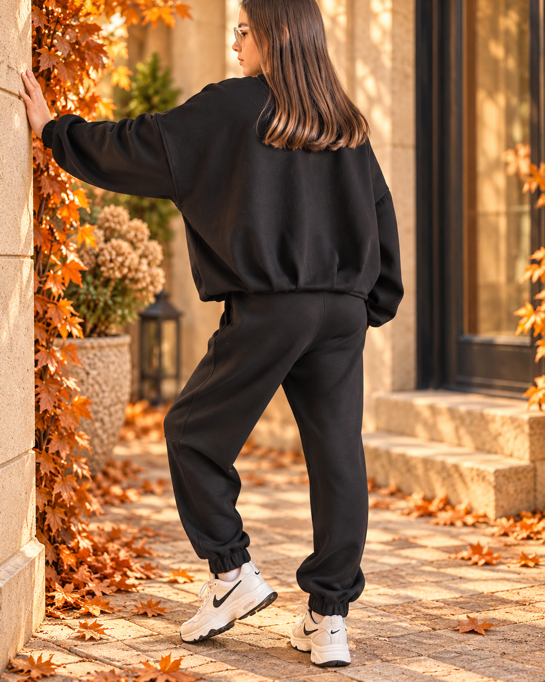 Детски черен спортен комплект "Urban Comfort" - Image 5